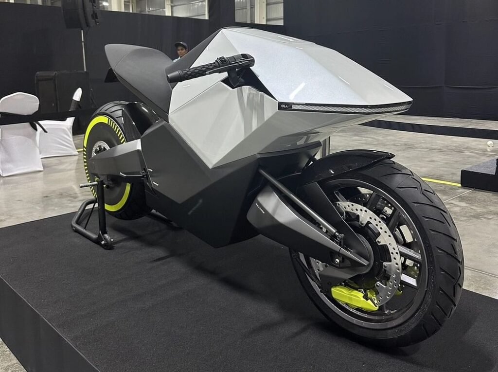 Ola Diamondhead Electric Motorcycle - Price, Range & Specifications  Reviewed full details - Electric India Today