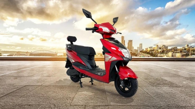 Top 7 Best Electric Scooters Under 30000 in India 2024